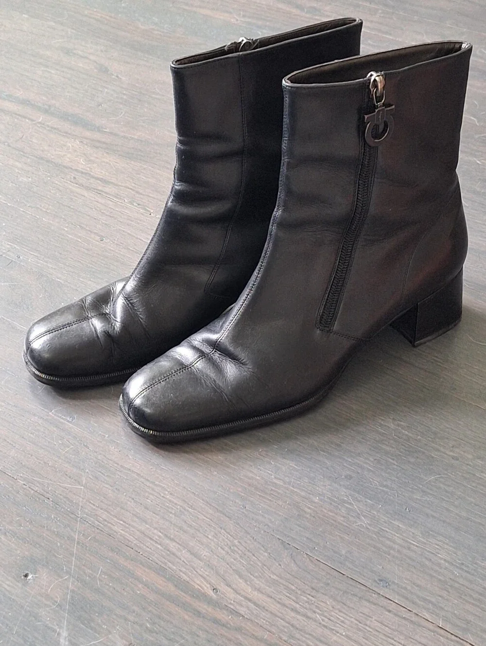 Salvatore Ferragamo Stacked Mid Heel Black Leather Booties Size 8.5 B